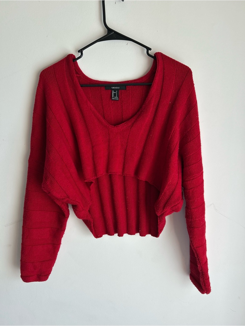 Forever 21 Red V-Neck Cropped Sweater
